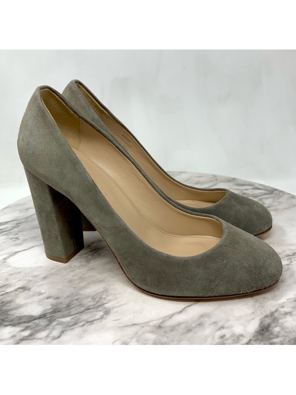 J. Crew Etta Taupe Suede Block Heel Pumps 6 Italy Classic Preppy Heritage Office